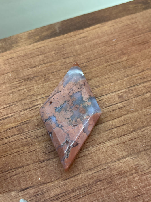 PINK AGATE DIAMOND CARVING -protection, strength, and vitality