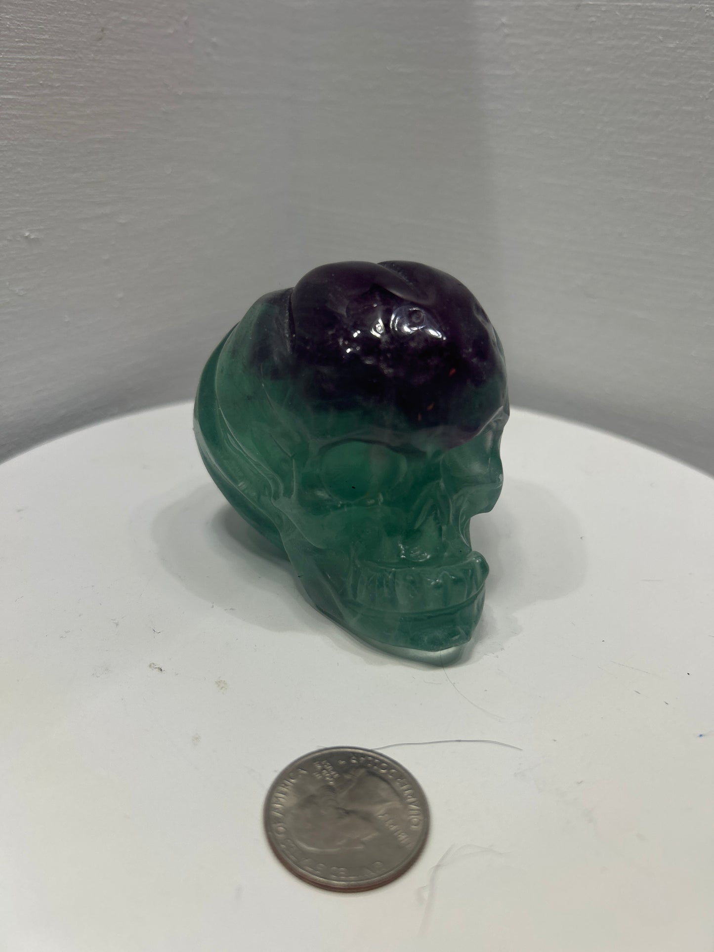 FLUORITE SKULL- clarity, focus, growth
