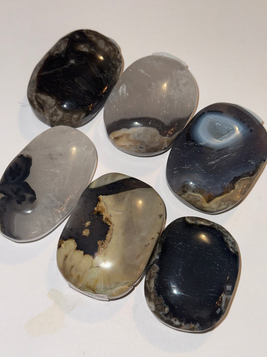 VOLCANO AGATE PALM-Strength, Grounding, Fiery Transformation