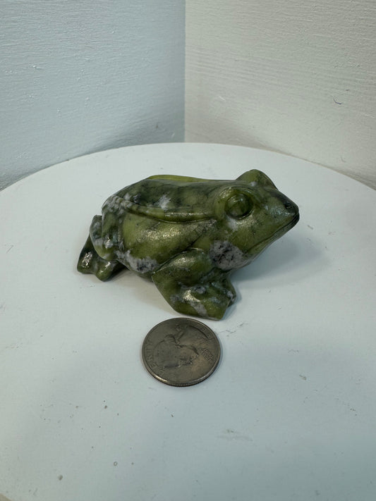 GREEN JADE FROG-Prosperity, Renewal, and Emotional Balance