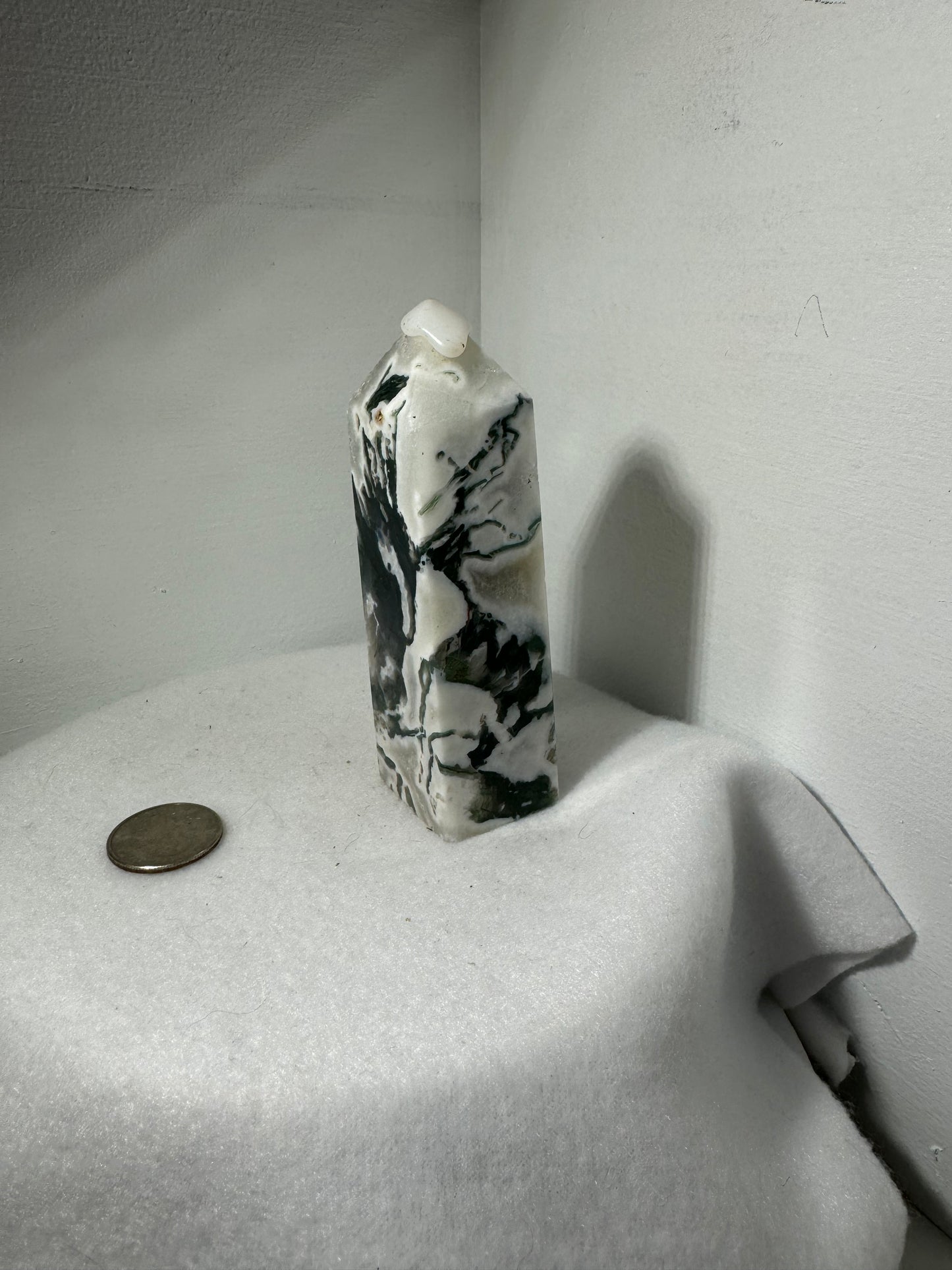 MOSS AGATE TOWER towers-abundance, growth, emotional healing