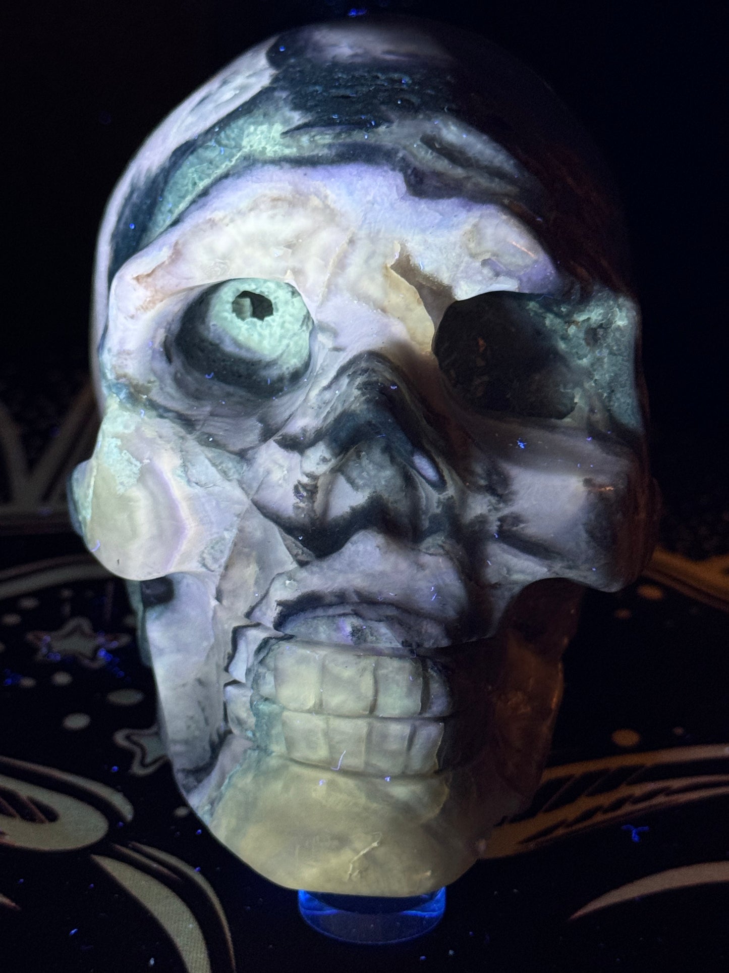 AMBER SKULL-Healing, Protection, Positive Energy