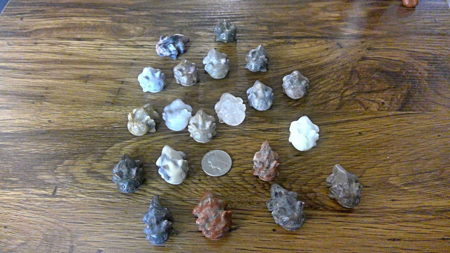 MINI AXOLOTYL CARVINGS