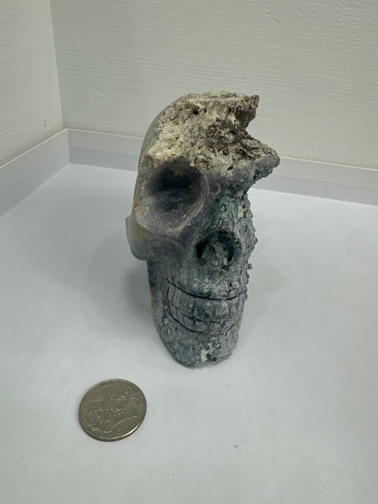 GRAPE AGATE SKULL- Intuition, Tranquility, and Spiritual Insight