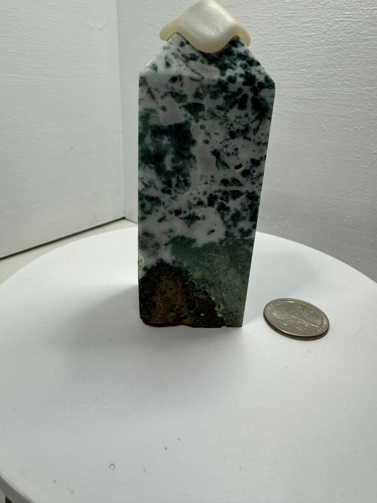 MOSS AGATE TOWER towers-abundance, growth, emotional healing