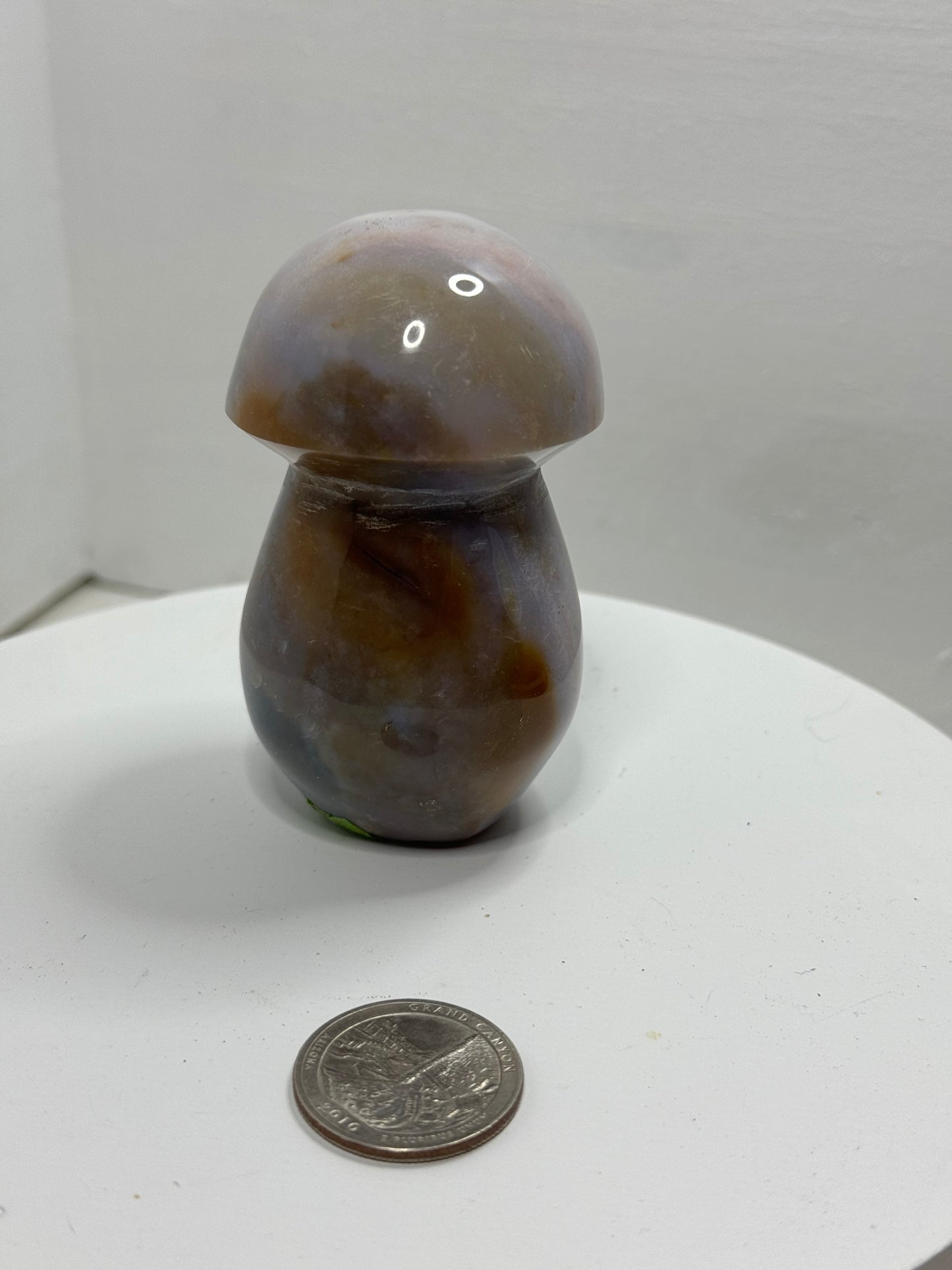 MEDIUM MUSHROOM CARVING