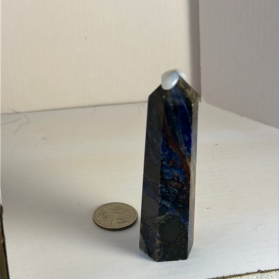 SODALITE TOWER-intuition, clarity, emotional harmony