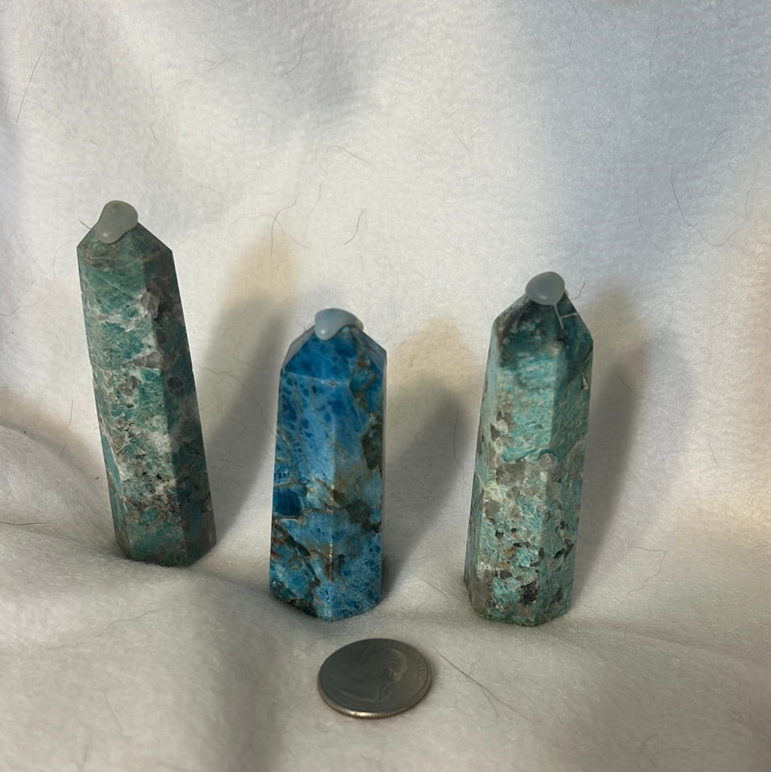 BLUE APATITE TOWER- clarity, expression, truth
